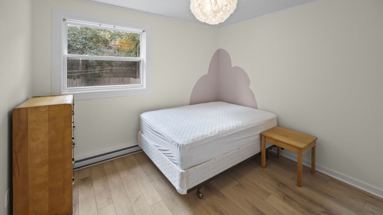 23 Wexford Street - Room 4